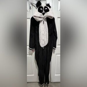 Panda Face Hooded Onesie / One Piece, Zip up Pajamas w Pockets
